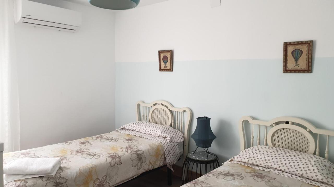 Bonito Apartamento En El Casco Antiguo Jaén Exterior foto