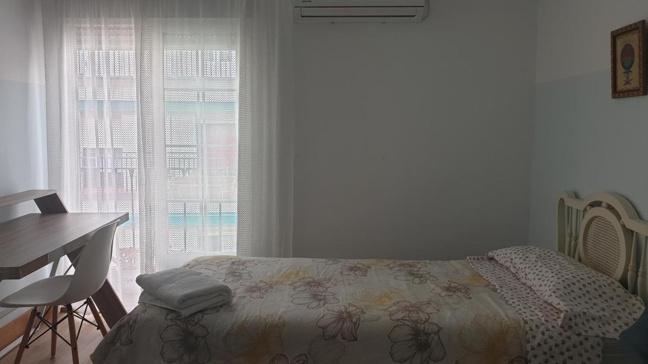 Bonito Apartamento En El Casco Antiguo Jaén Exterior foto
